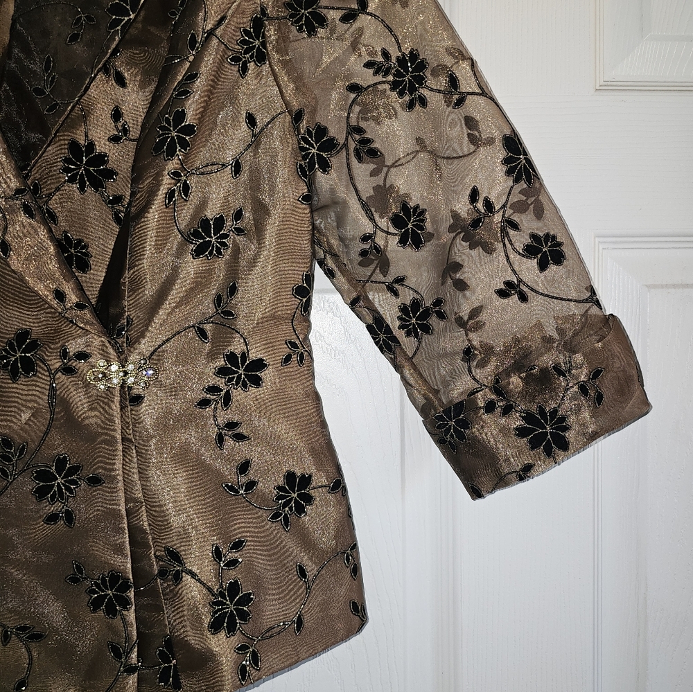METAPHOR Dress Blouse - Picture 2 of 13